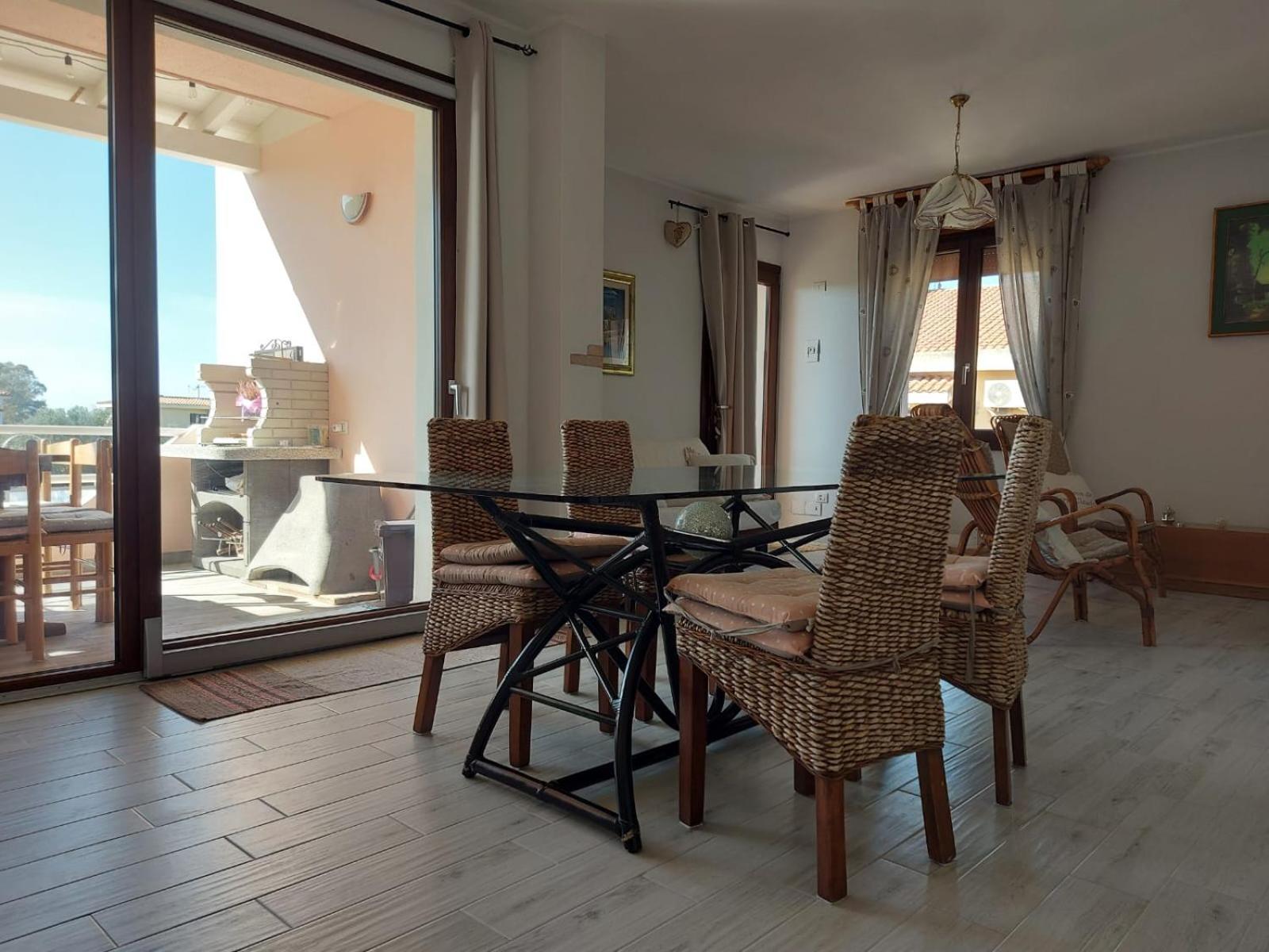 דירות קפיטנה Casa Dea72 מראה חיצוני תמונה