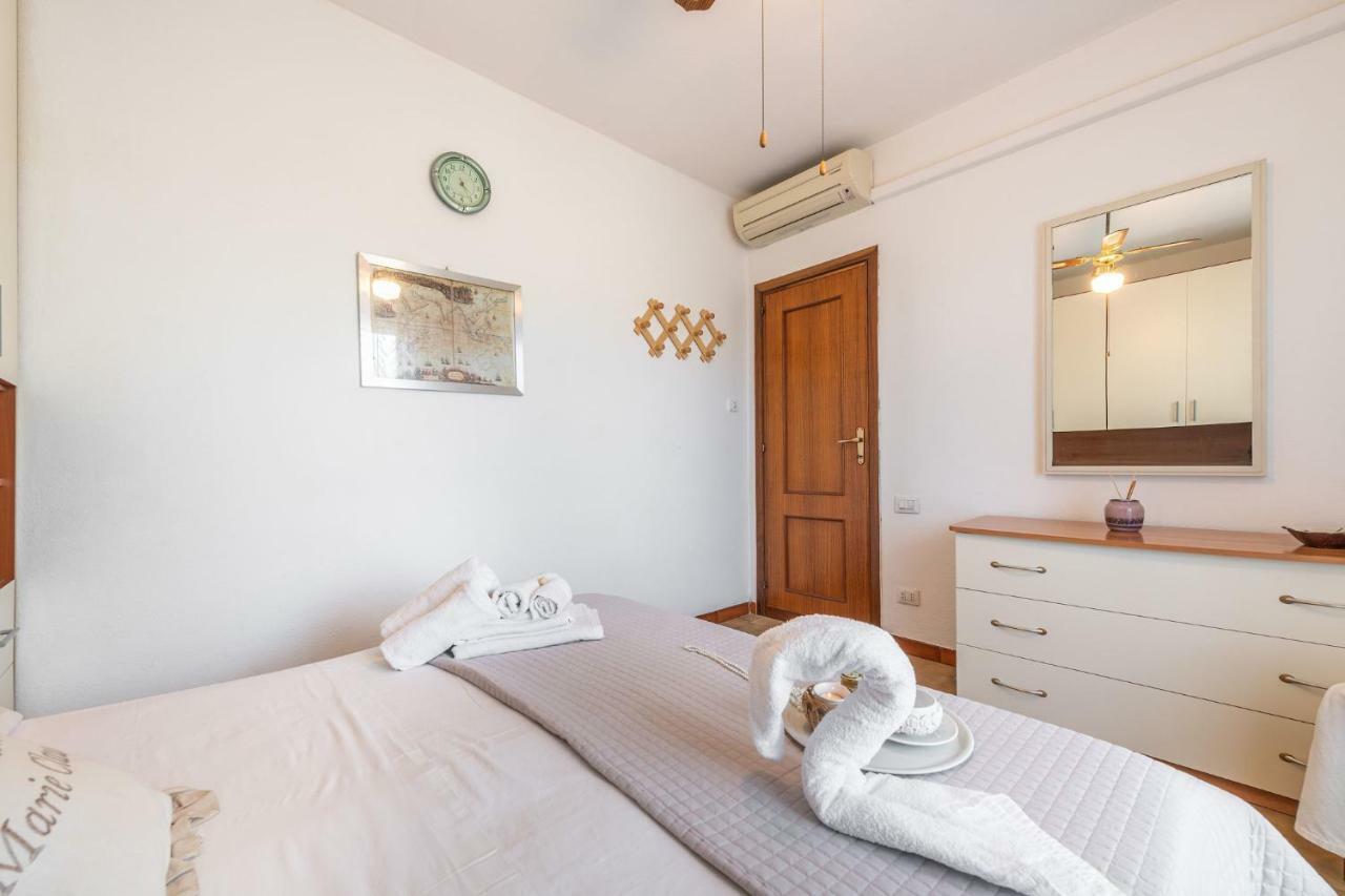 דירות קפיטנה Casa Dea72 מראה חיצוני תמונה